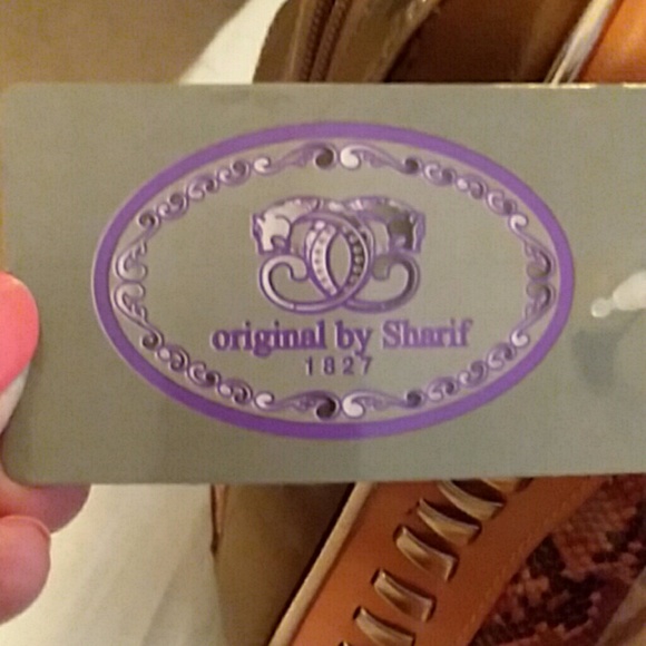 Beautiful Sharif two pocket snake leather handbag. - Picture 4 of 4